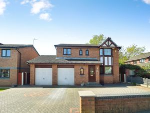 Photo 8- click for photo gallery